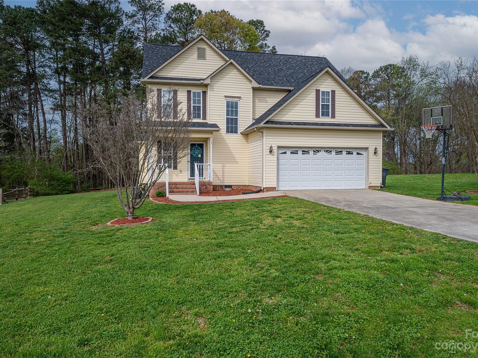 223 Summey Barker Dr, Dallas, NC 28034 Zillow