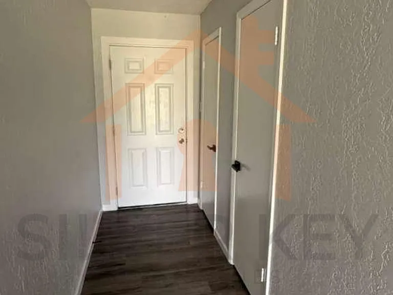 4625 SW H Ave — Photo 8