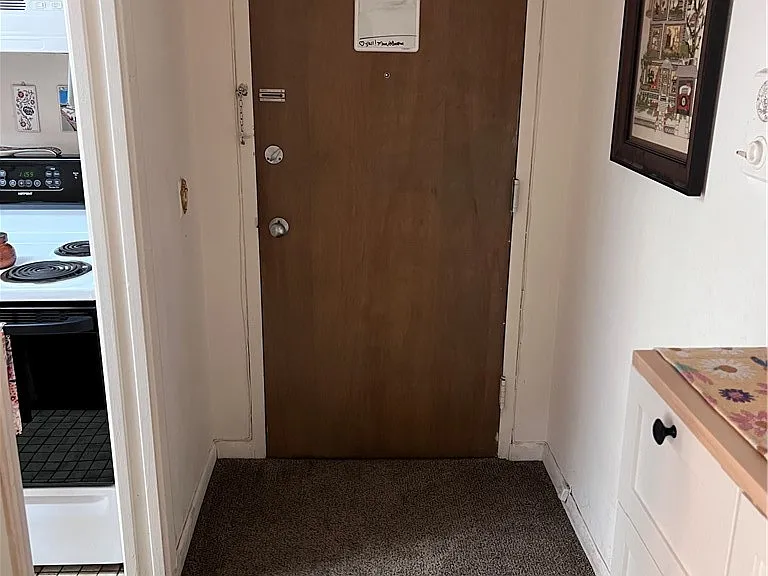 1077 East Ave #3A — Photo 4