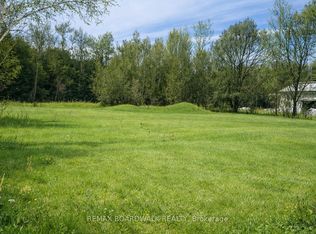 1578 Ramar Ln, Ottawa, ON K0A 2P0