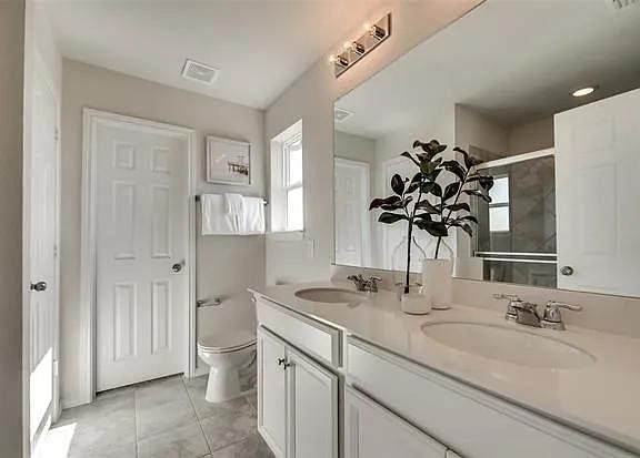 2nd image of 1144 Trace Dr