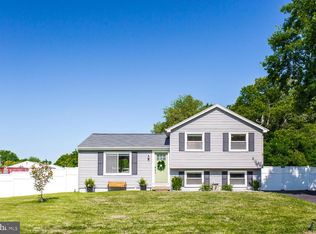 2341 Ironwood Dr, Waldorf, MD 20601