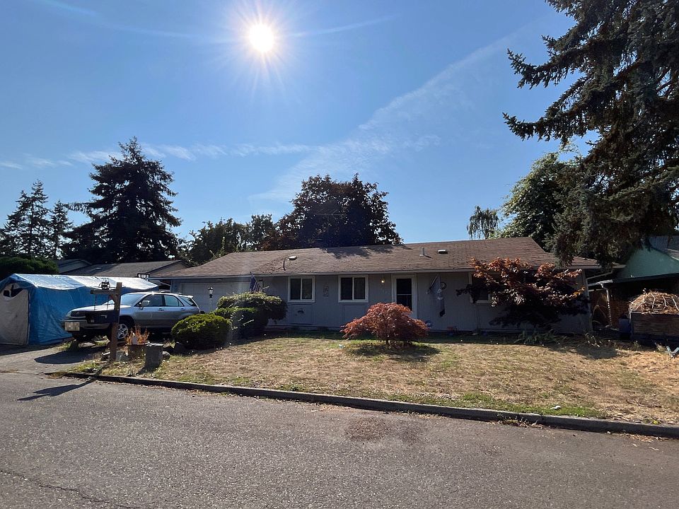1st image of 16225 SE Sterling Cir