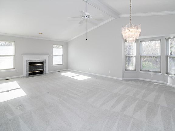 5th image of 115 Southern Oaks Dr