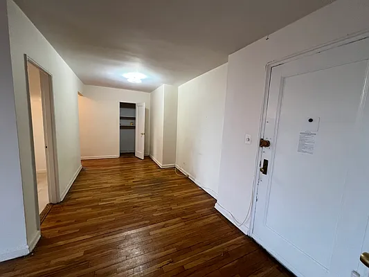 Rented by AZ REALTY NYC LLC | media 13