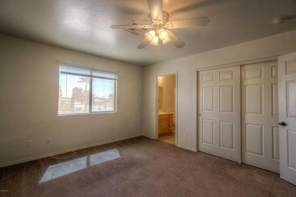 300 W Harding Avenue — Photo 4