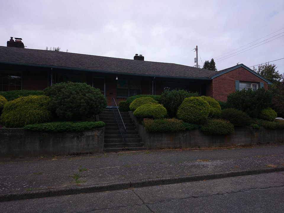 2nd image of 5715 8th Ave NW