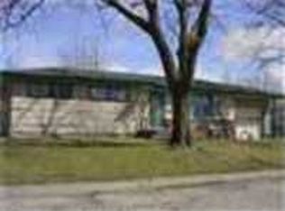 108 8th St SE, Waverly, IA 50677