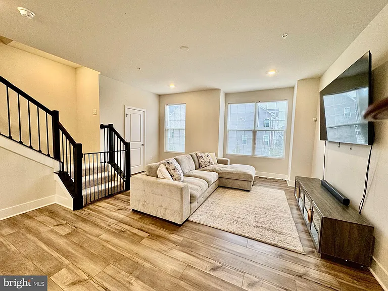 1456 Clingmans Dome Dr — Photo 22