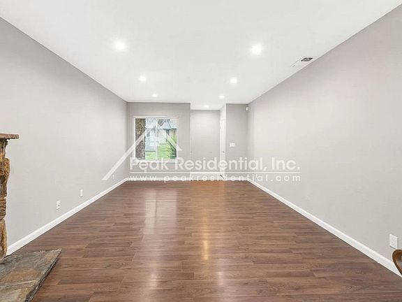 5th image of 6804 Barbara Lee Cir