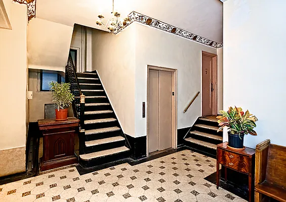 Rented by Pink Stone Realty LLC | media 2