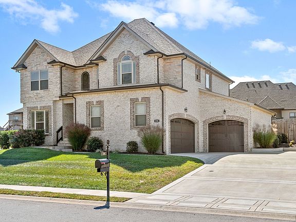 2nd image of 336 Piedmont Pl