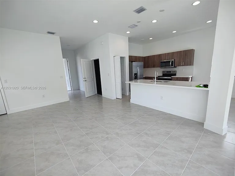 5573 Cobalto Way — Photo 13