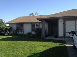 961 E Terrace Dr, Hanford, CA 93230