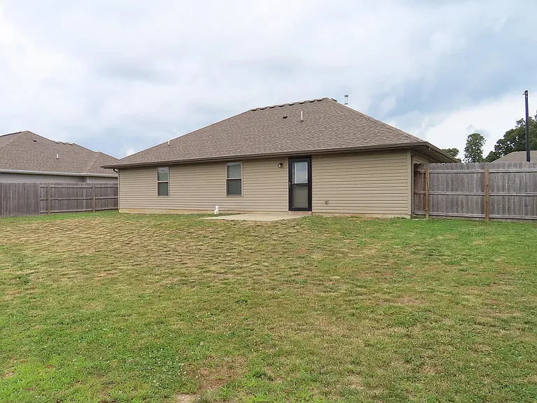 478 W Melody Ln — Photo 25