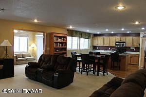 2nd image of 615 11th Ave N