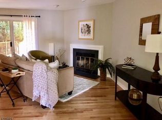 60 Aberdeen Dr N, Mendham, NJ 07945