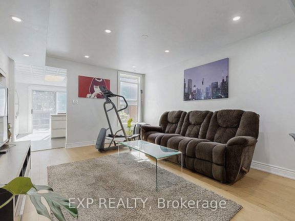 4th image of 59 Vanevery St