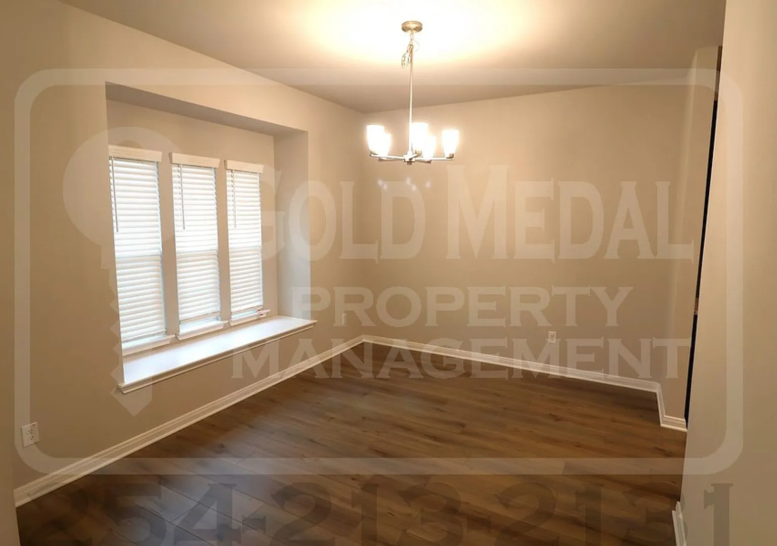 Now Leasing 1810 Horatio St. — Photo 3