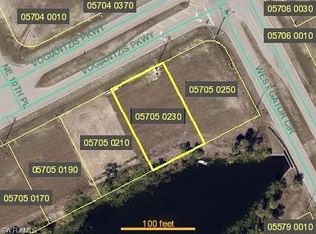 1022 Vogiantzis Pkwy, Cape Coral, FL 33909