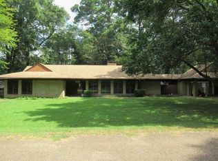 420 Anna Lee Ln, Bastrop, LA 71220