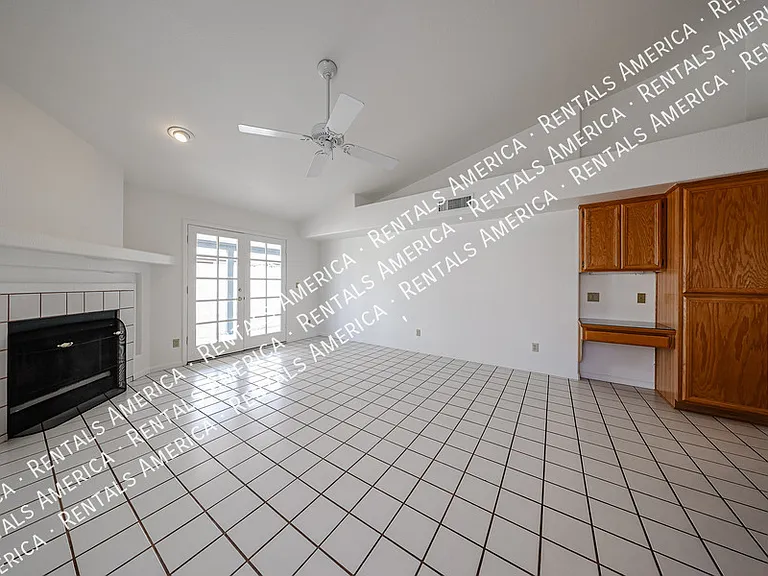 15831 N 6th Ave — Photo 20