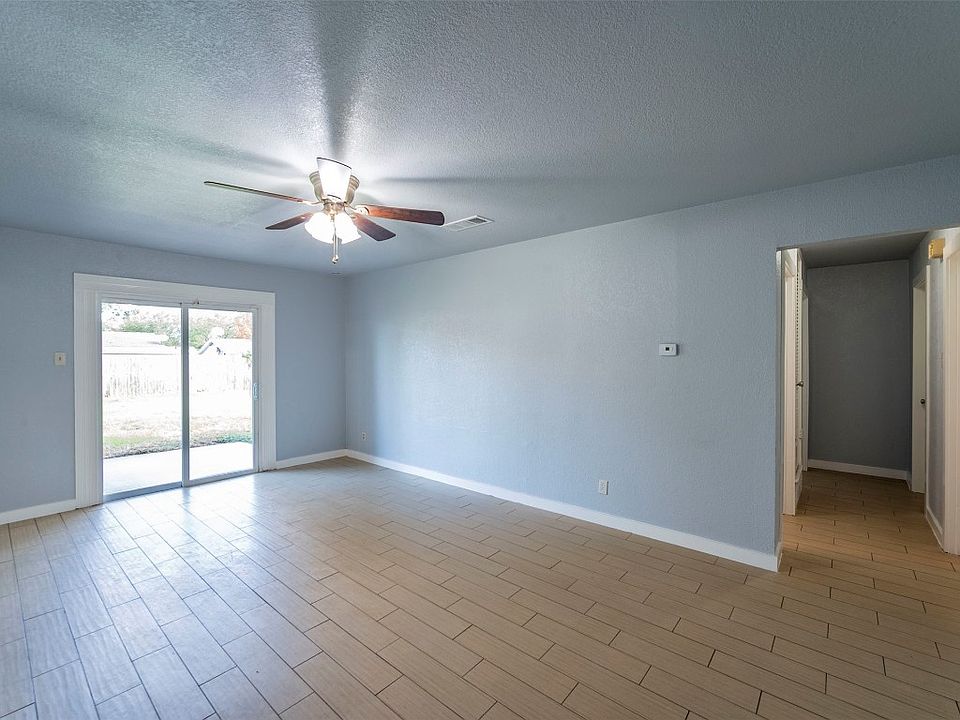 7413 Beaty St, Fort Worth, TX 76112 Zillow