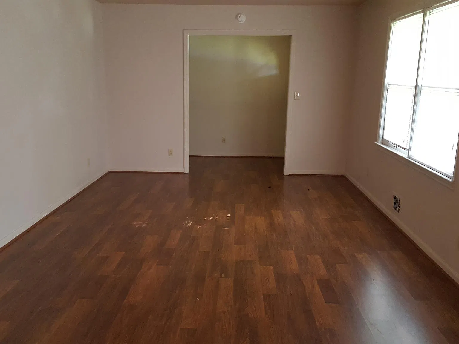 901 Darling Avenue — Photo 3