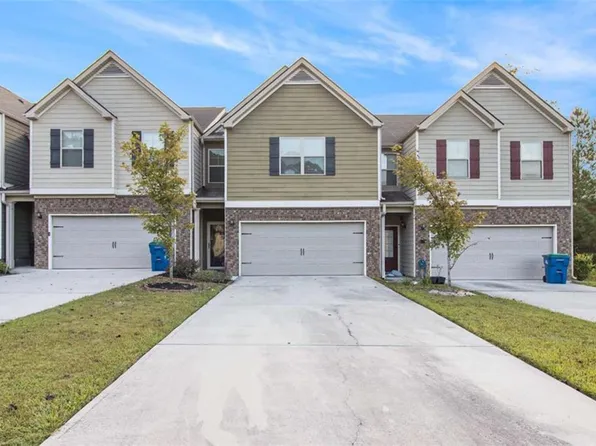 7883 Rock Rose Ln, Fairburn, GA 30213