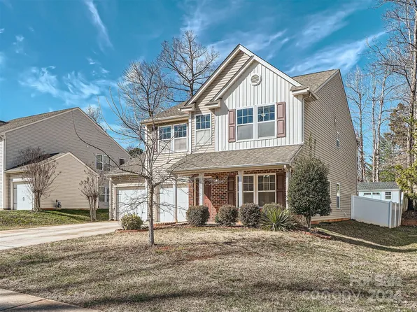1811 Yaupon Rd, Charlotte, NC 28215