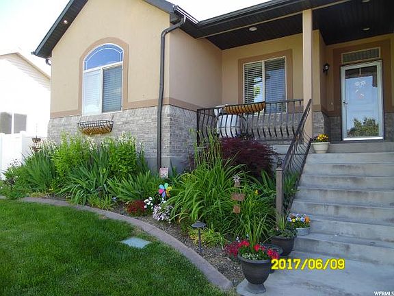 2nd image of 3624 S Blazing Oak Dr