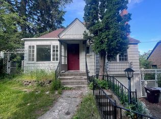 1025 NE B St, Pullman, WA 99163