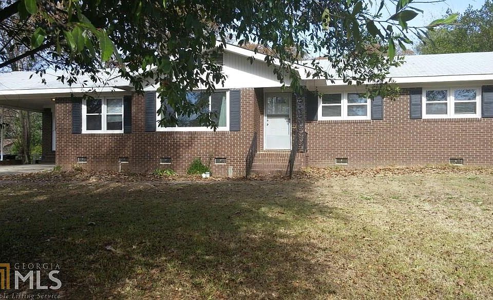 1st image of 110 Glenn Dr