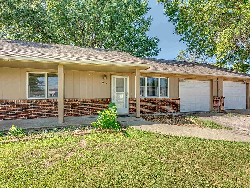 3016 Brooking Park Ave, Sedalia, MO 65301 Zillow