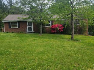 5608 Paula Rd, Knoxville, TN 37912