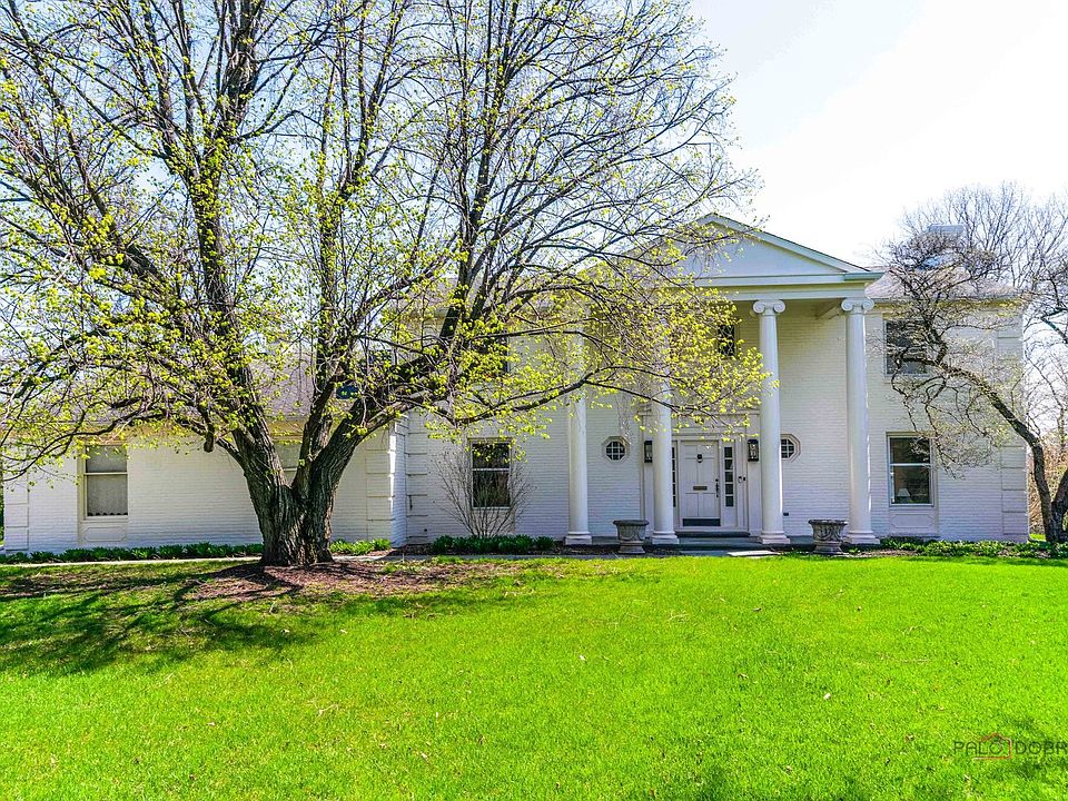1st image of 37 Forest Hills Rd
