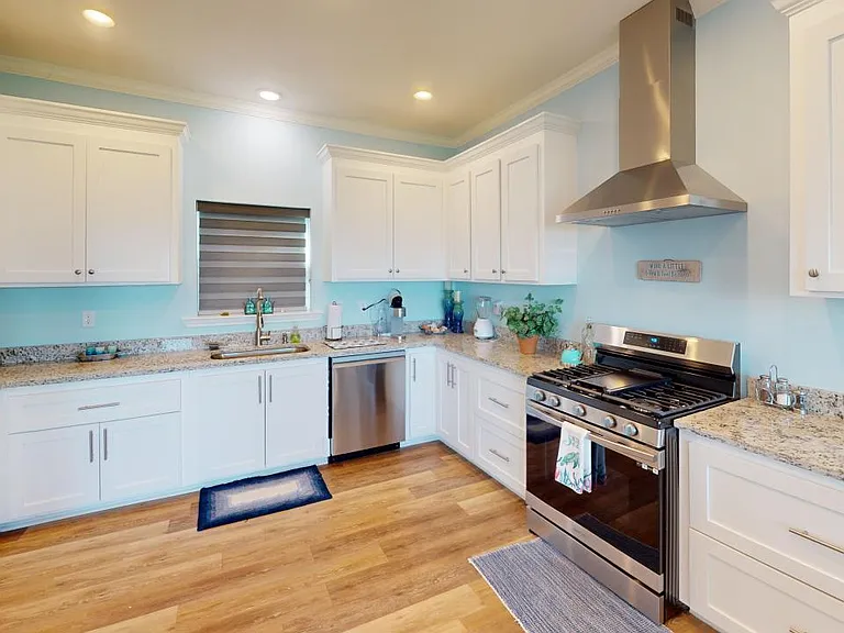 116 Acacia Ave — Photo 6