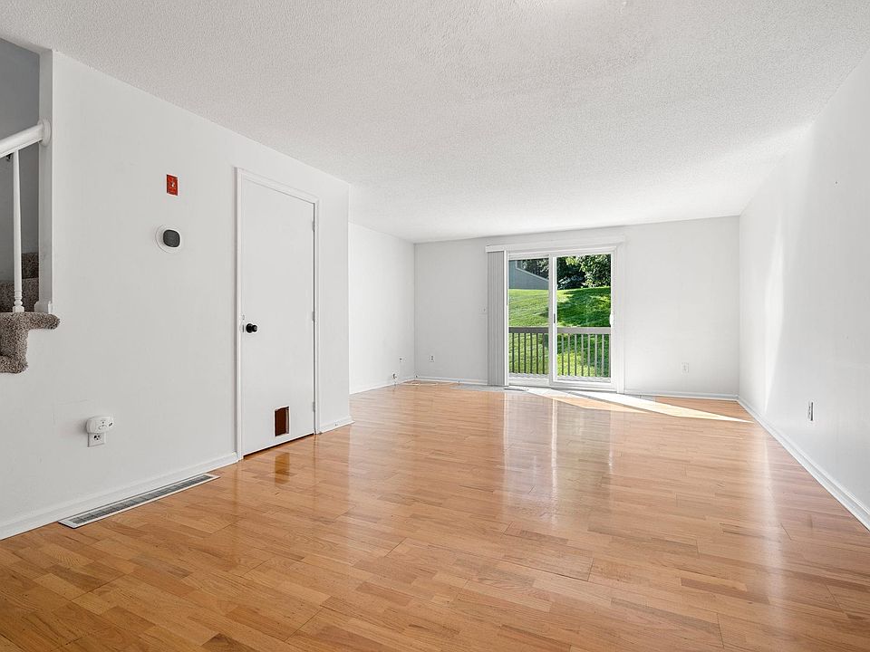 Fox Hollow 528 Fox Hollow Dr Hudson NH Zillow