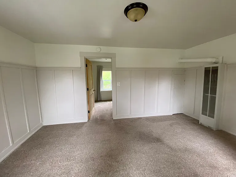 410 S McGillen Ave — Photo 15