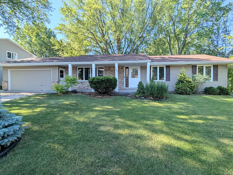 6065 Oakwood Rd