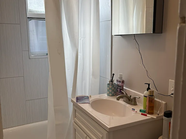 58 Prentiss St #2 — Photo 22