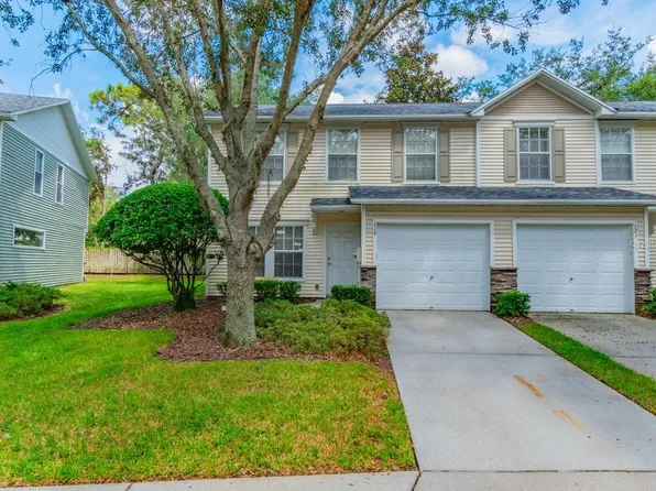 119 Woodknoll Pl, Valrico, FL 33594