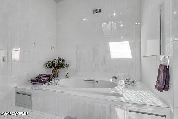 3 Clover Hill Pl — Photo 15