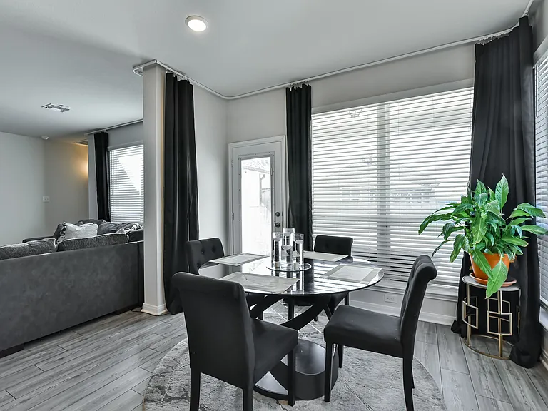 R6306 Golden Gate Dr — Photo 26