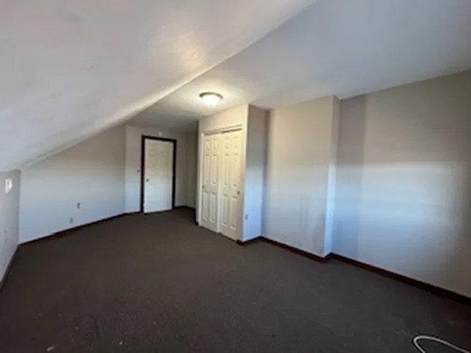 2454 River Rd #2 — Photo 4