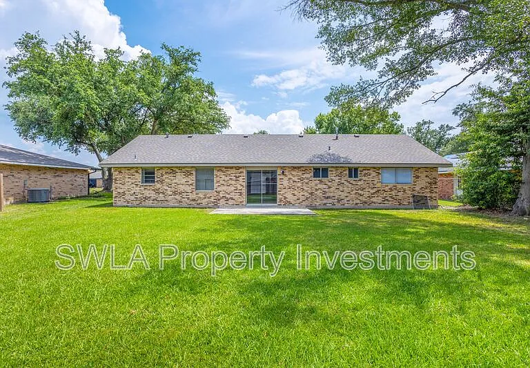338 Vanessa Ave — Photo 5