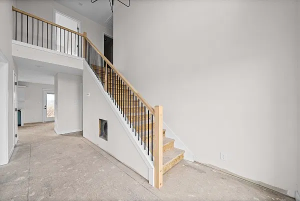 4 bed, 2050 sqft, $2,600 — Photo 3