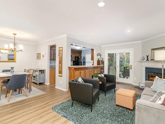 7525 W 110th St, Bloomington, MN 55438