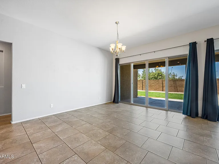 22498 S 224th Pl — Photo 6