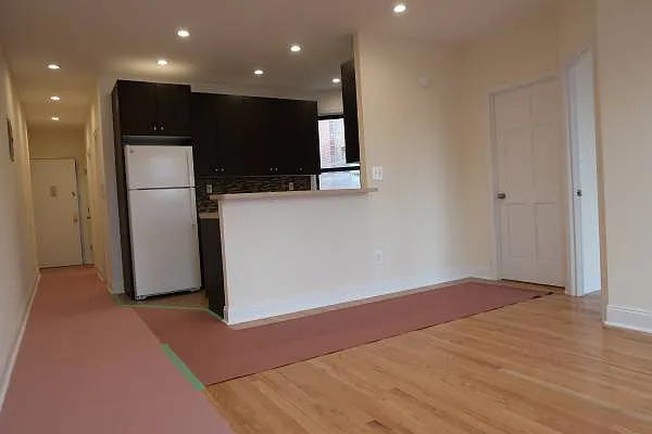 Rented by Atlantic Management Co Inc | media 29